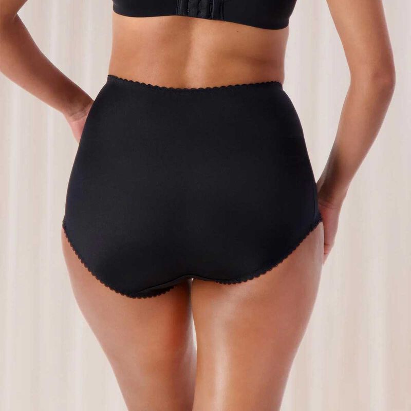 Triumph Something Else Tum-E-Lace Brief image number 1
